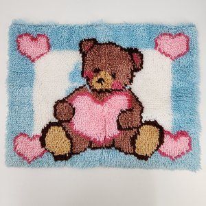 Vtg WonderArt Caron Teddy Bear Heart Finished Latch Hook Rug Wall Hanging 26x19"